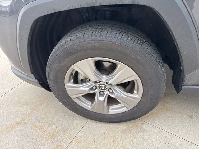 2025 Toyota RAV4 XLE AWD