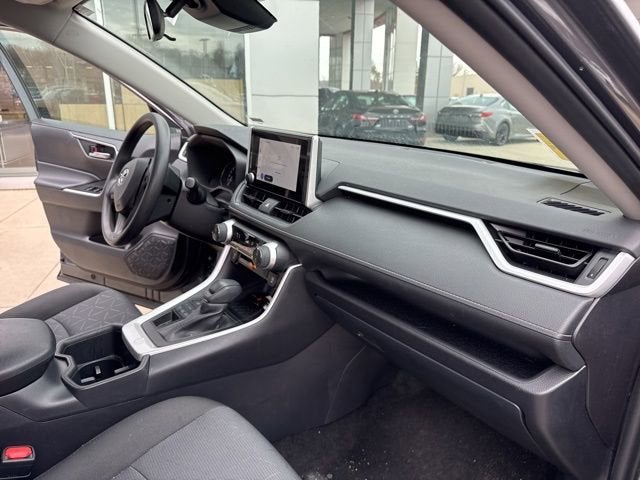 2025 Toyota RAV4 XLE AWD