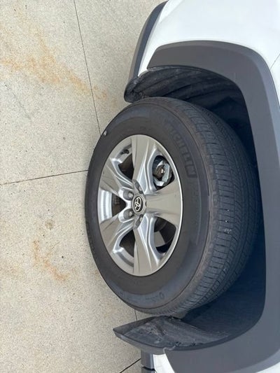 2025 Toyota RAV4 XLE AWD