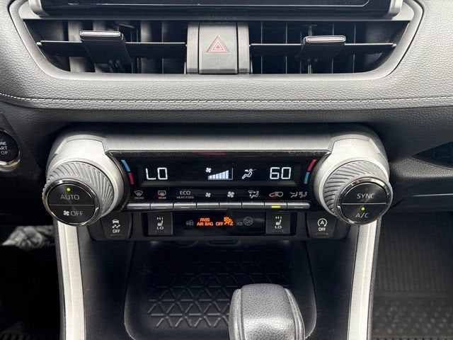 2025 Toyota RAV4 XLE AWD