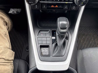 2025 Toyota RAV4 XLE AWD
