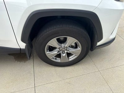 2025 Toyota RAV4 XLE AWD