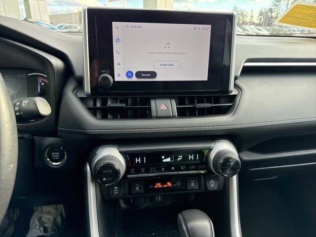 2024 Toyota RAV4 XLE AWD