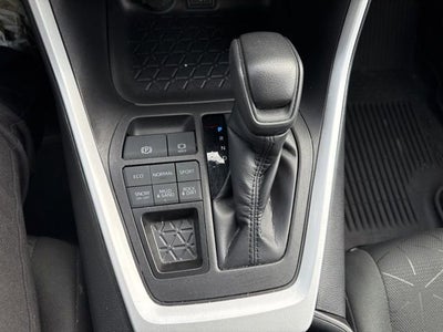 2024 Toyota RAV4 XLE AWD