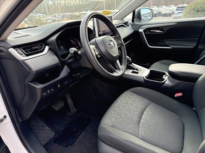 2024 Toyota RAV4 XLE AWD