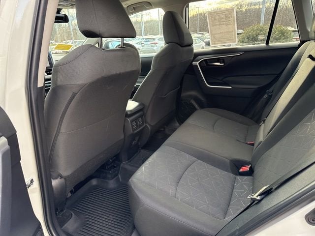 2024 Toyota RAV4 XLE AWD