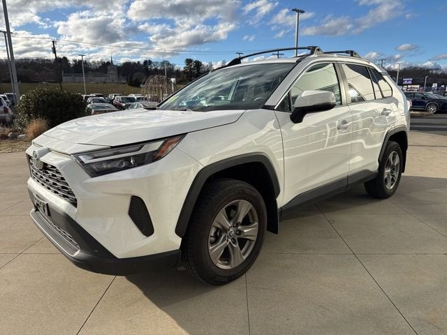 2024 Toyota RAV4 XLE AWD