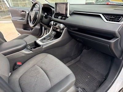 2024 Toyota RAV4 XLE AWD