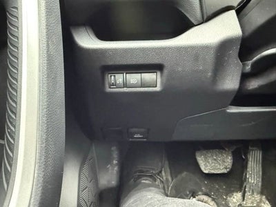 2025 Toyota RAV4 XLE AWD