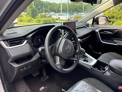 2025 Toyota RAV4 XLE AWD