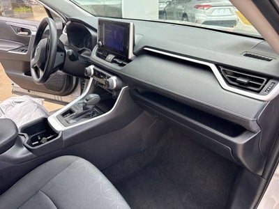 2025 Toyota RAV4 XLE AWD