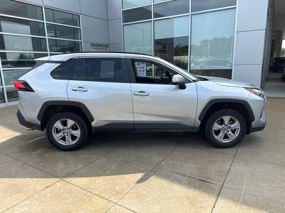 2025 Toyota RAV4 XLE AWD