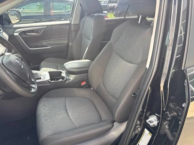 2025 Toyota RAV4 XLE AWD