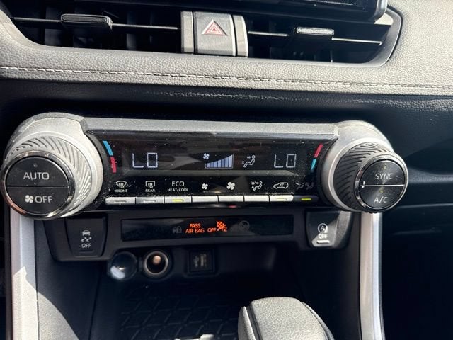 2025 Toyota RAV4 XLE AWD