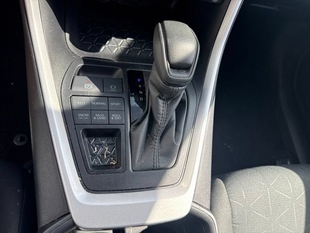 2025 Toyota RAV4 XLE AWD