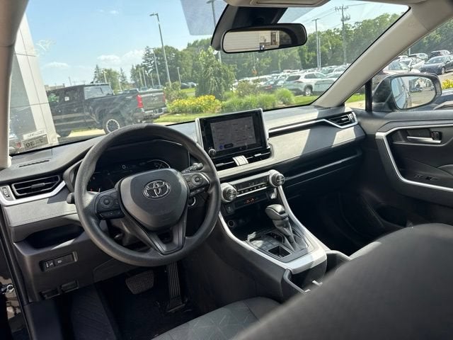 2025 Toyota RAV4 XLE AWD