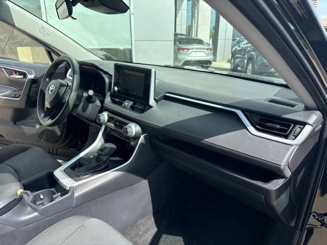 2025 Toyota RAV4 XLE AWD
