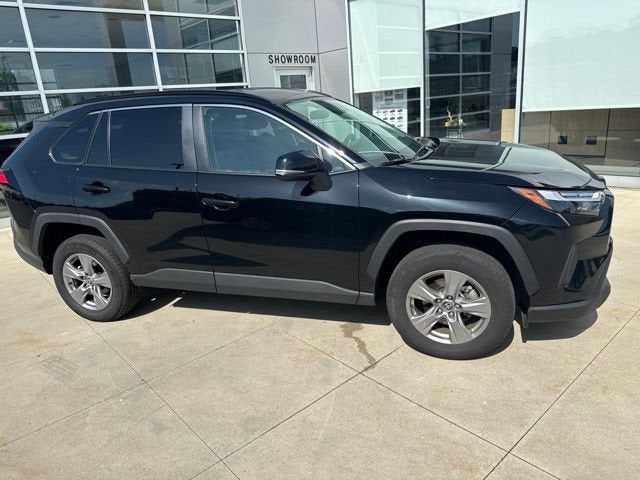 2025 Toyota RAV4 XLE AWD