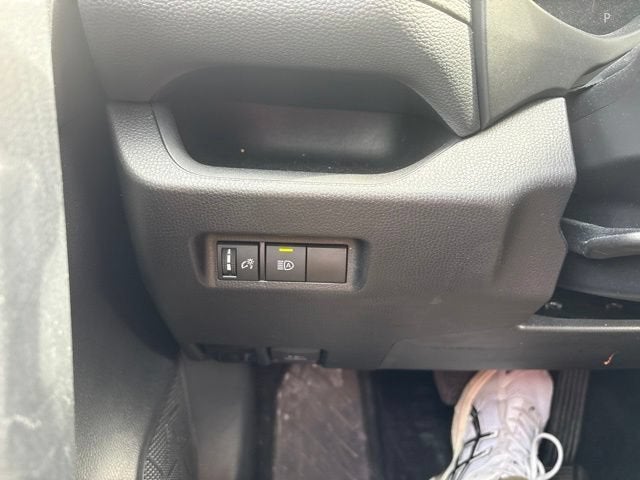 2025 Toyota RAV4 XLE AWD