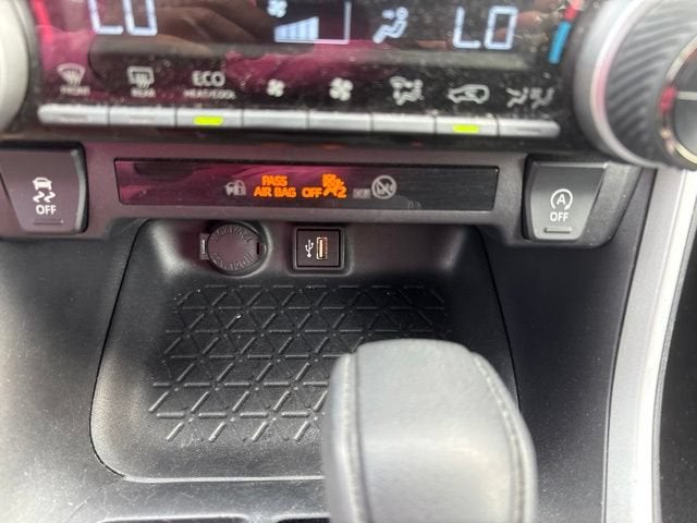 2025 Toyota RAV4 XLE AWD