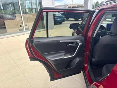 2023 Toyota RAV4 XLE AWD