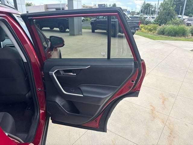 2023 Toyota RAV4 XLE AWD