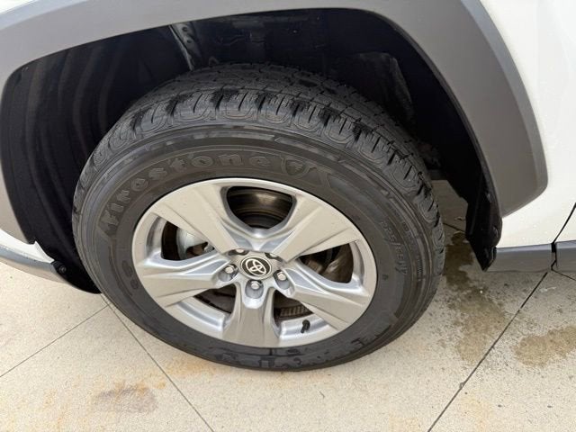 2025 Toyota RAV4 XLE AWD