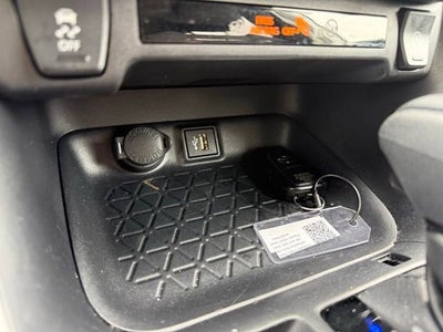 2025 Toyota RAV4 XLE AWD