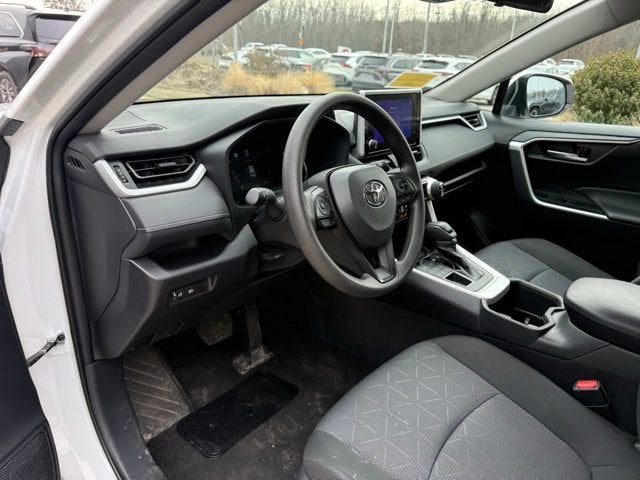 2025 Toyota RAV4 XLE AWD