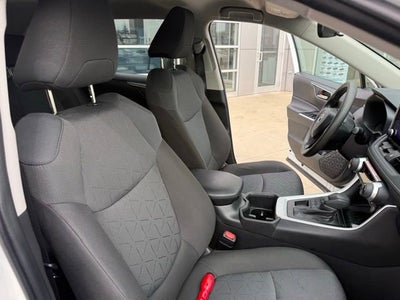 2025 Toyota RAV4 XLE AWD