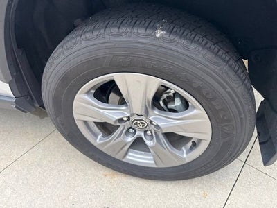 2024 Toyota RAV4 XLE AWD