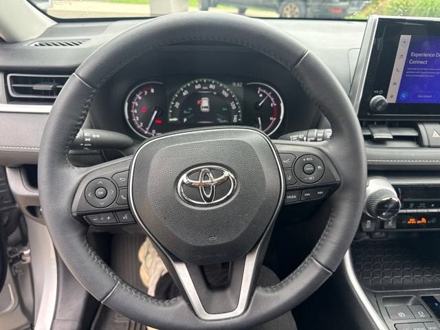 2024 Toyota RAV4 XLE AWD