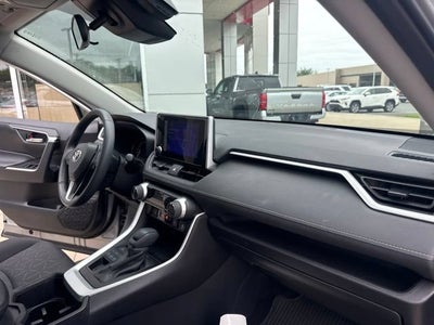 2024 Toyota RAV4 XLE AWD