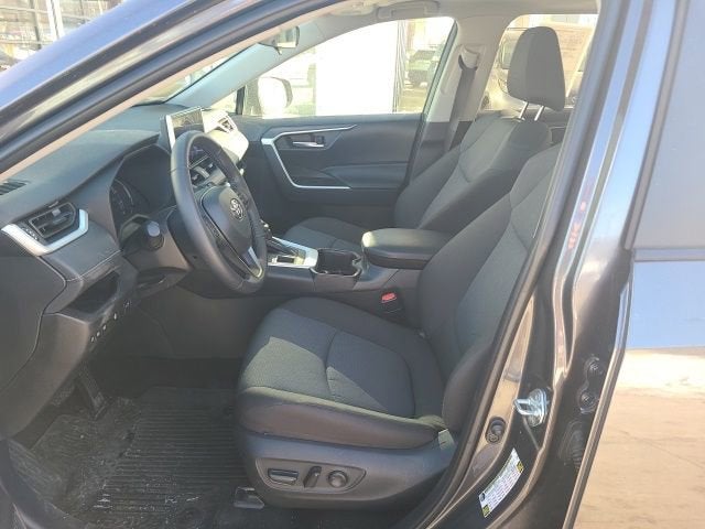 2025 Toyota RAV4 XLE AWD