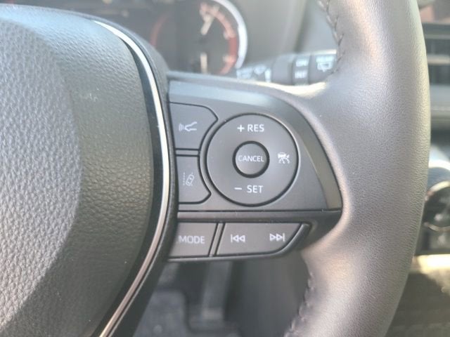 2025 Toyota RAV4 XLE AWD