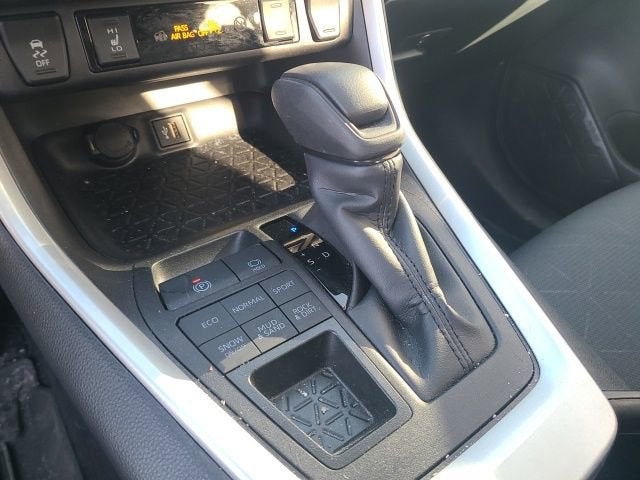 2025 Toyota RAV4 XLE AWD