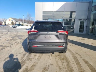 2025 Toyota RAV4 XLE AWD