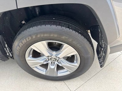 2025 Toyota RAV4 XLE AWD