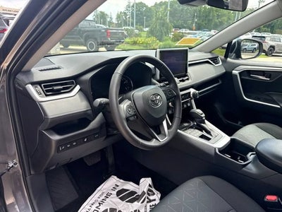 2025 Toyota RAV4 XLE AWD