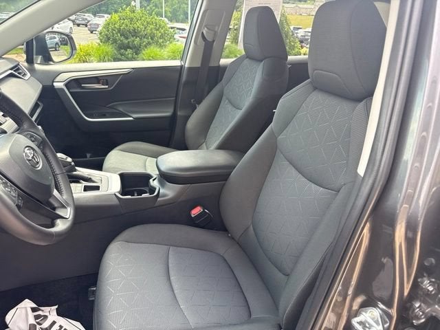 2025 Toyota RAV4 XLE AWD