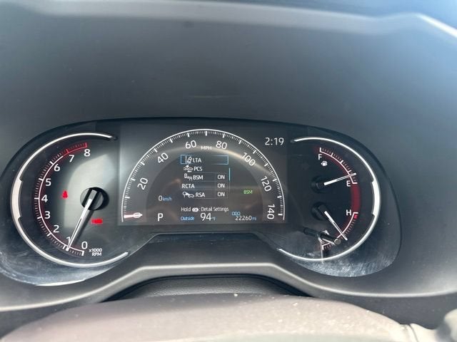 2025 Toyota RAV4 XLE AWD