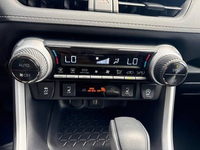 2025 Toyota RAV4 XLE AWD