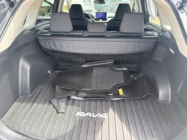 2025 Toyota RAV4 XLE AWD
