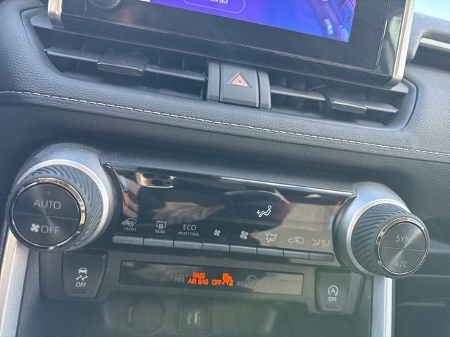 2025 Toyota RAV4 XLE AWD