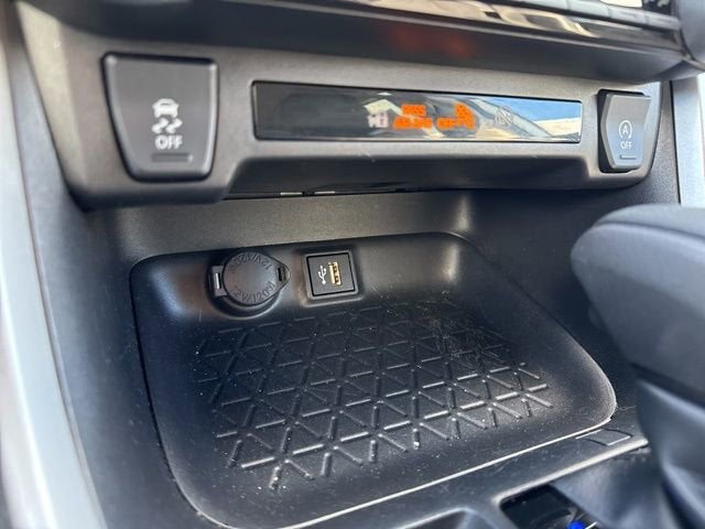 2025 Toyota RAV4 XLE AWD