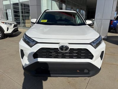 2025 Toyota RAV4 XLE AWD