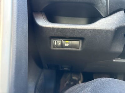 2025 Toyota RAV4 XLE AWD