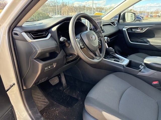 2025 Toyota RAV4 XLE AWD