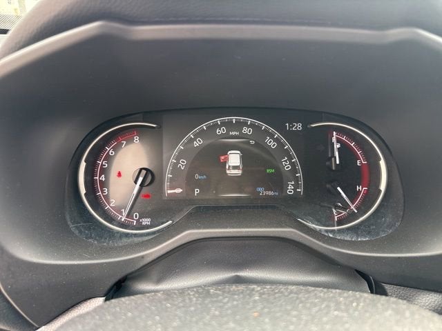 2025 Toyota RAV4 XLE AWD