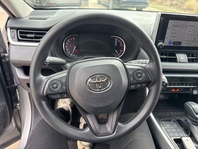 2025 Toyota RAV4 XLE AWD